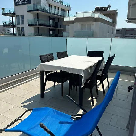 Apartament Attico Centralissimo-terrazza Vista Mare *