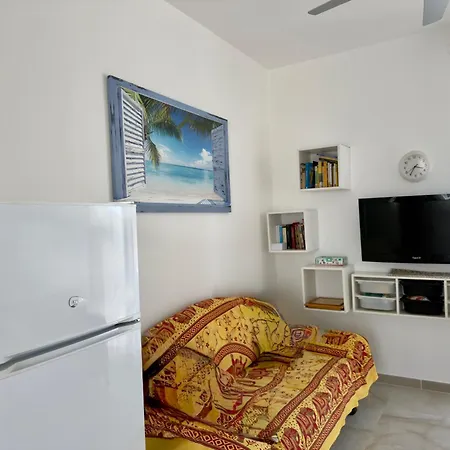 דירה Attico Centralissimo-terrazza Vista Mare ליגננו סביאדורו