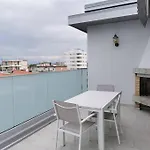 Attico Centralissimo-terrazza Vista Mare アパート *