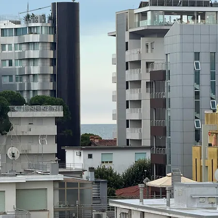 아파트 Attico Centralissimo-terrazza Vista Mare *